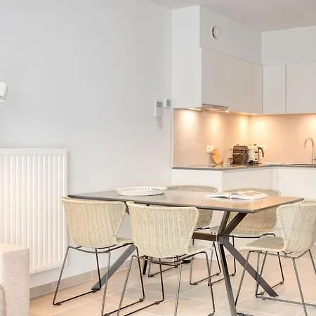 Family-friendly Beachside Retreat For 5 In