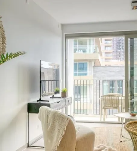 Family-friendly Beachside Retreat For 5 In * 奥斯滕德