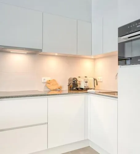 Family-friendly Beachside Retreat For 5 In * 奥斯滕德