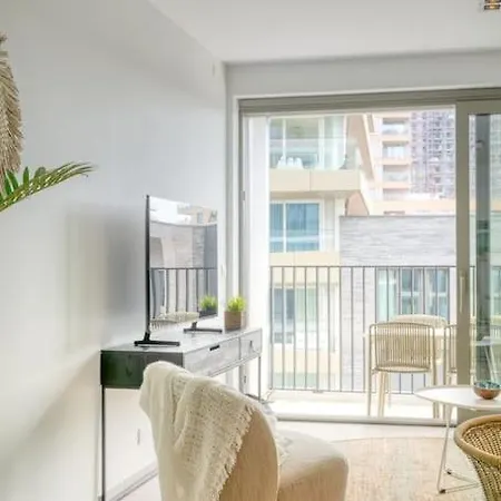 Family-friendly Beachside Retreat For 5 In * Ostend